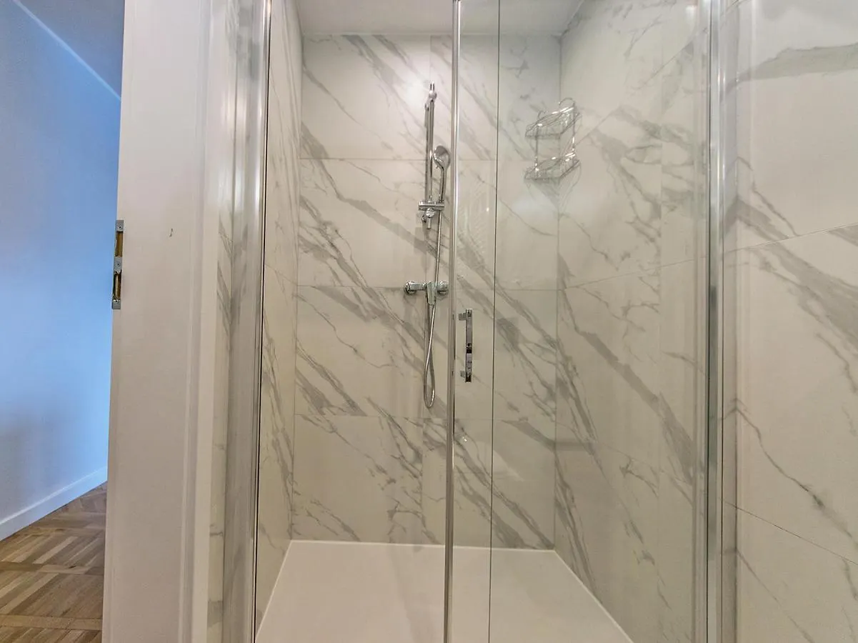 Glow Apartments, Apartamenty Park Reagan غدانسك